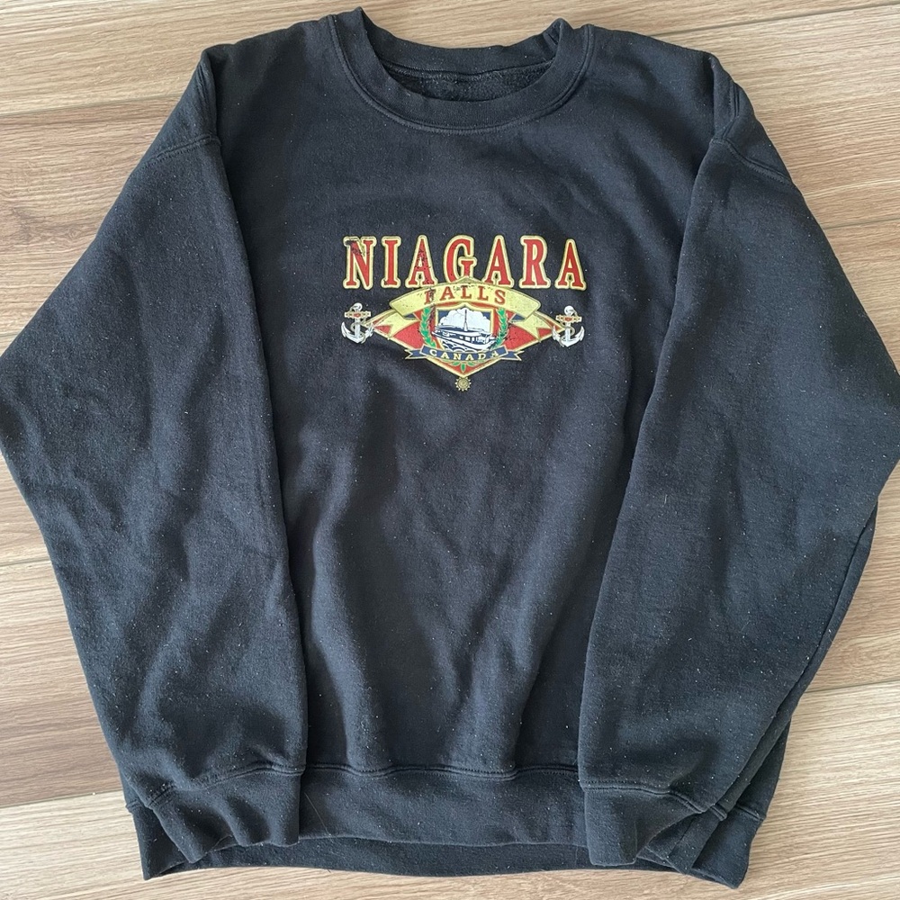 Vintage Niagara Falls Canada Crewneck Sweatshirt